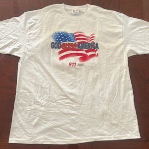 God Bless America 911 2001 Hanes Heavyweight T-Shirt. Size: Adult XL (46-48)